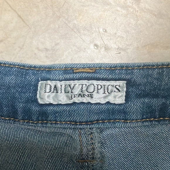 Blue Jeans. Wore a couple times Size 2 - Picture 2 of 3